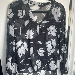 Banana Republic Graphic Gray and Black Blouse